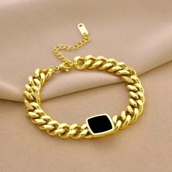 NEW 18K Gold Plated Stainless Steel Bracelet - Cuban Style w/ Black Center Piece - Picture 3 of 6